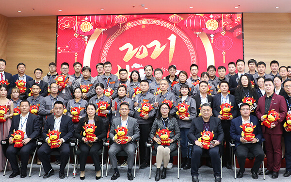 Ceremonia de entrega de premios 2020 de VEICHI se llevó a cabo con éxito