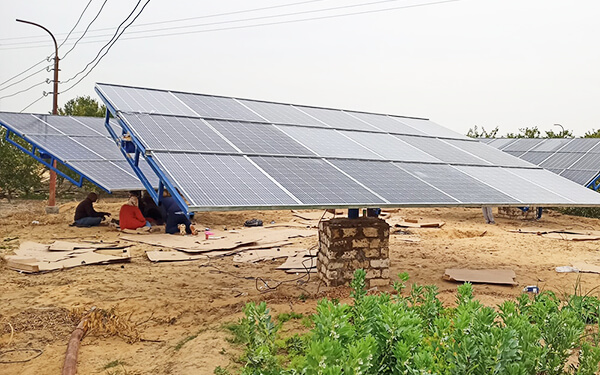 Inversor de bomba de agua solar de 4kW en Kolkata, India