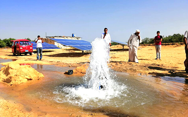 Inversor de bomba de agua solar de 22kW en Suez, Egipto